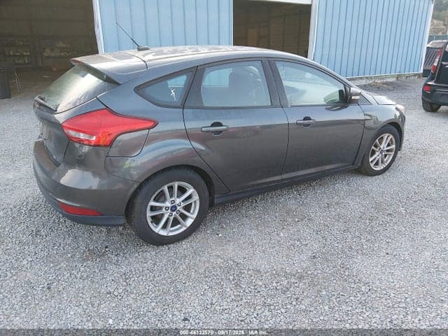 2017 FORD FOCUS SE 4