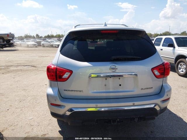 2019 NISSAN PATHFINDER PLATINUM 16