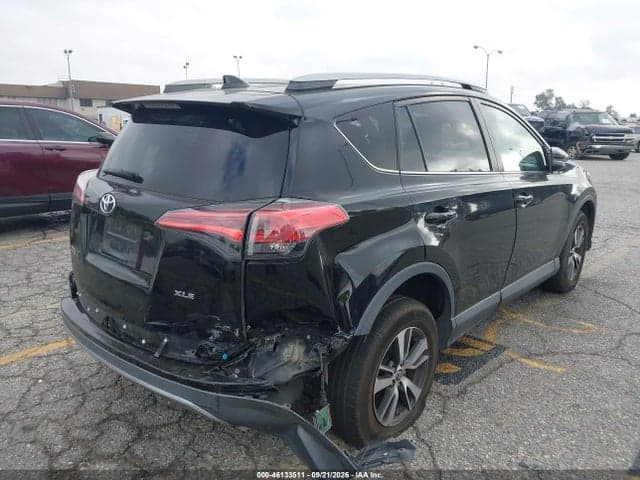 2018 TOYOTA RAV4 XLE 4
