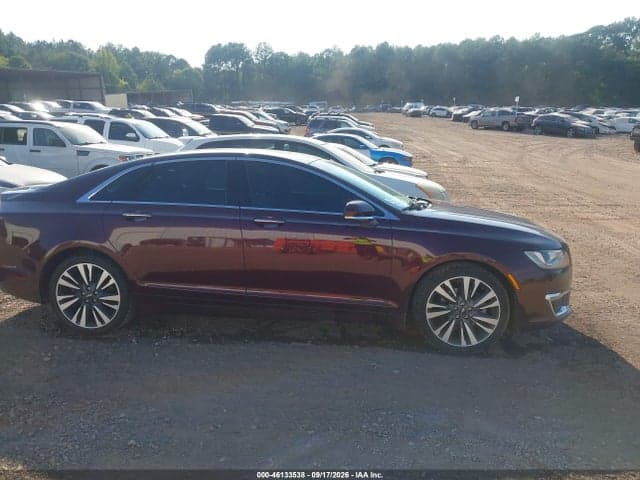 2017 LINCOLN MKZ RESERVE 13