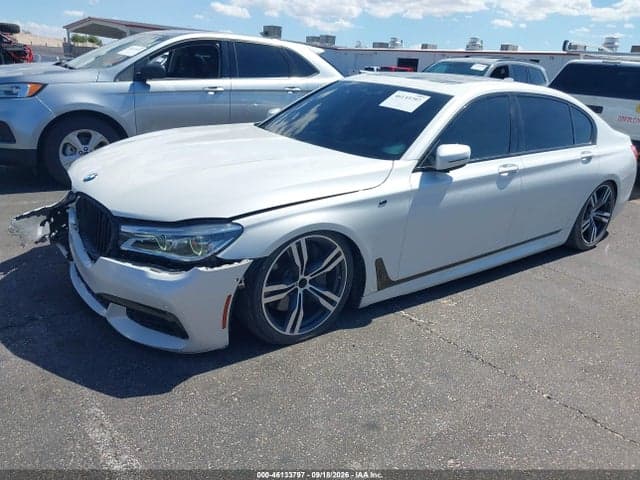 2017 BMW 750I 17