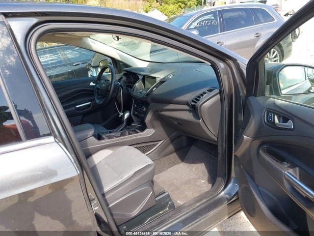 2019 FORD ESCAPE SE 5