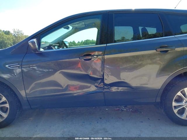 2019 FORD ESCAPE SE 6