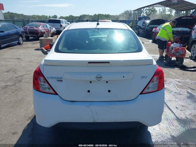 2017 NISSAN VERSA 1.6 SV 17