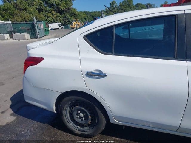 2017 NISSAN VERSA 1.6 SV 20