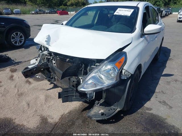 2017 NISSAN VERSA 1.6 SV 6