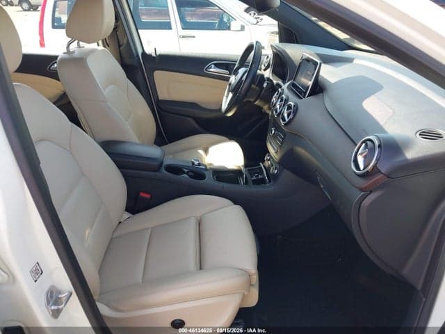 2017 MERCEDES-BENZ B 250E 5