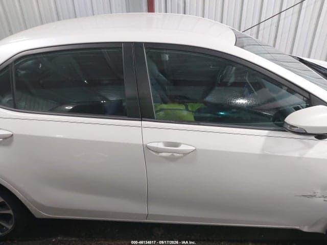 2017 TOYOTA COROLLA SE 13