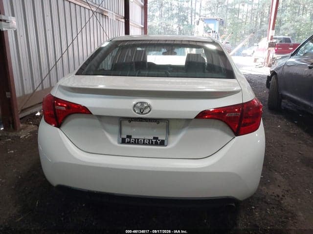 2017 TOYOTA COROLLA SE 16
