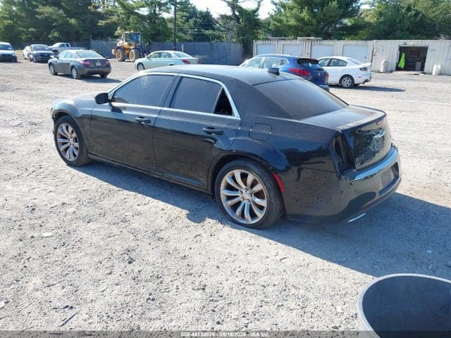 2017 CHRYSLER 300 LIMITED 3