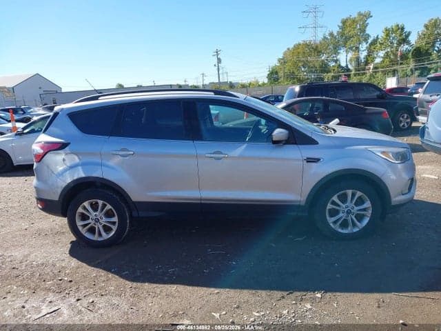 2018 FORD ESCAPE SE 13