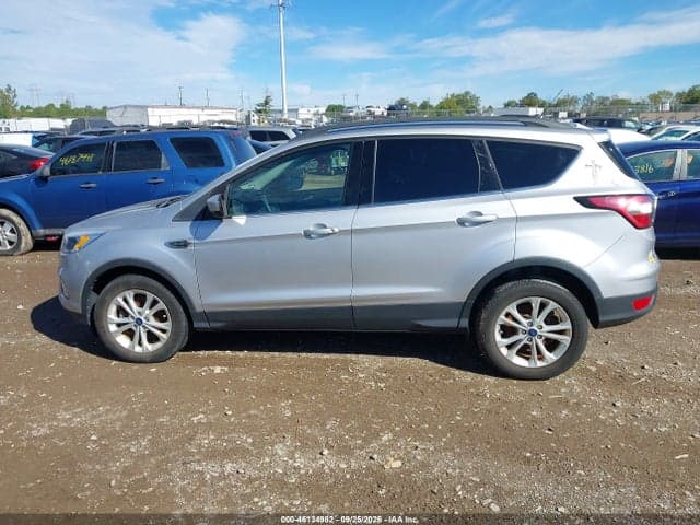 2018 FORD ESCAPE SE 14