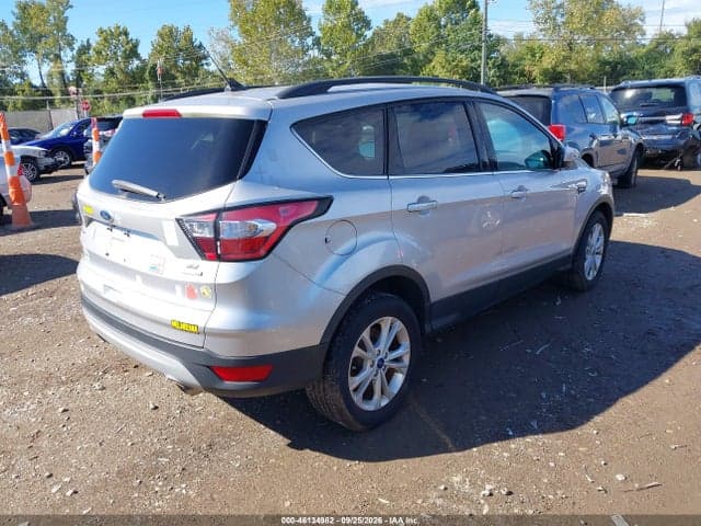 2018 FORD ESCAPE SE 4