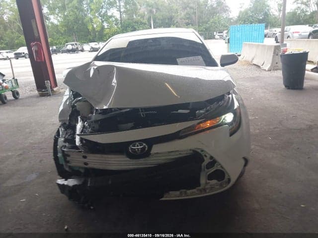 2022 TOYOTA COROLLA LE 13