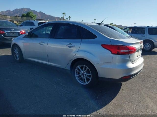 2017 FORD FOCUS SE 3