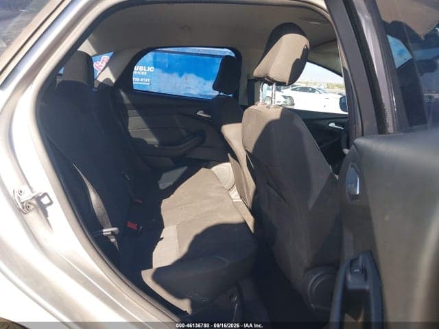 2017 FORD FOCUS SE 8