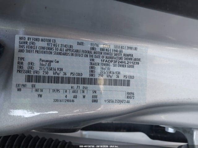 2017 FORD FOCUS SE 9