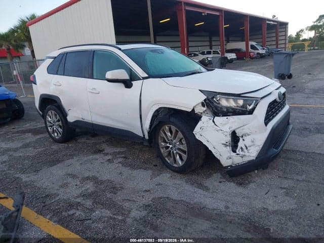 2019 TOYOTA RAV4 XLE PREMIUM 1