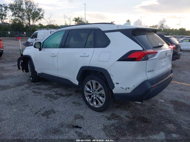 2019 TOYOTA RAV4 XLE PREMIUM 3
