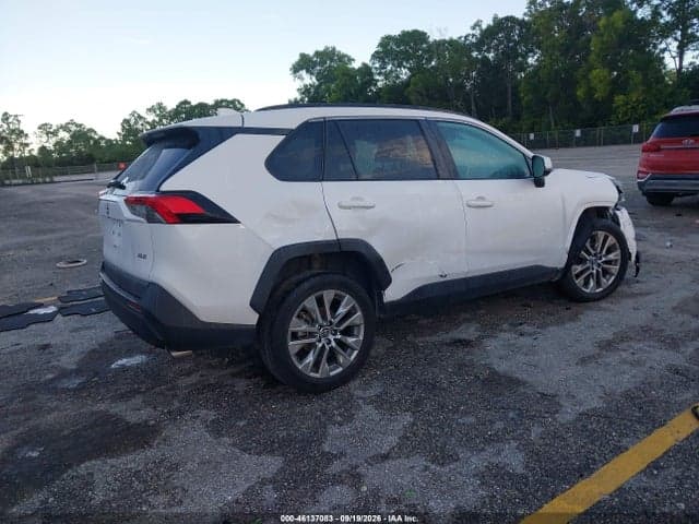 2019 TOYOTA RAV4 XLE PREMIUM 4