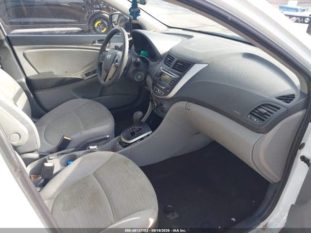 2017 HYUNDAI ACCENT SE 4