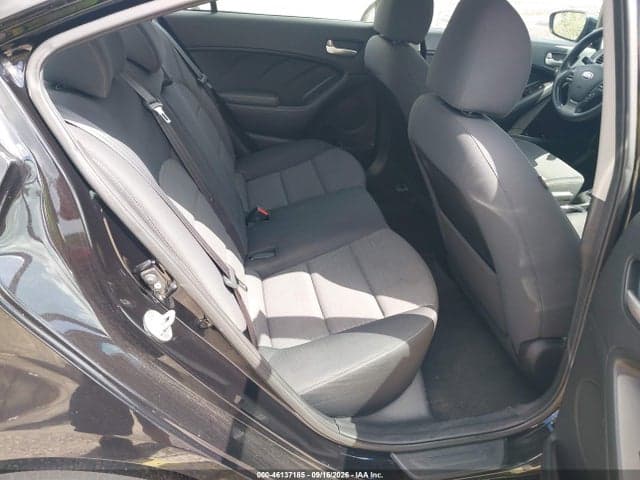 2017 KIA FORTE LX 7