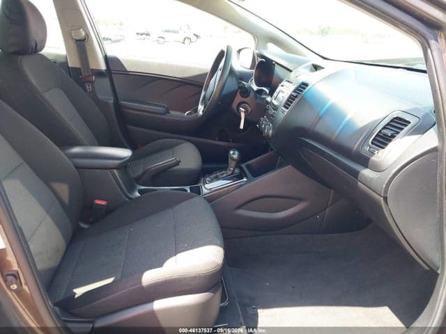 2017 KIA FORTE LX 5