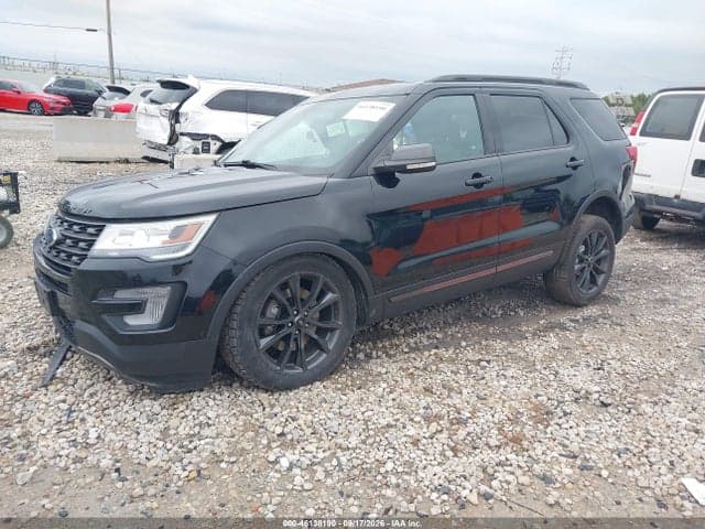 2017 FORD EXPLORER XLT 2