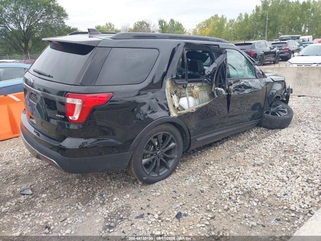 2017 FORD EXPLORER XLT 4