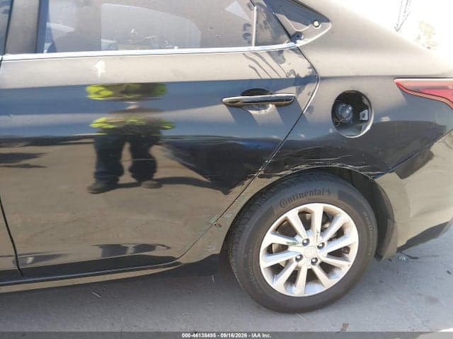 2019 HYUNDAI ACCENT SEL 6