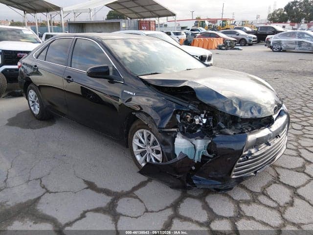 2017 TOYOTA CAMRY HYBRID LE