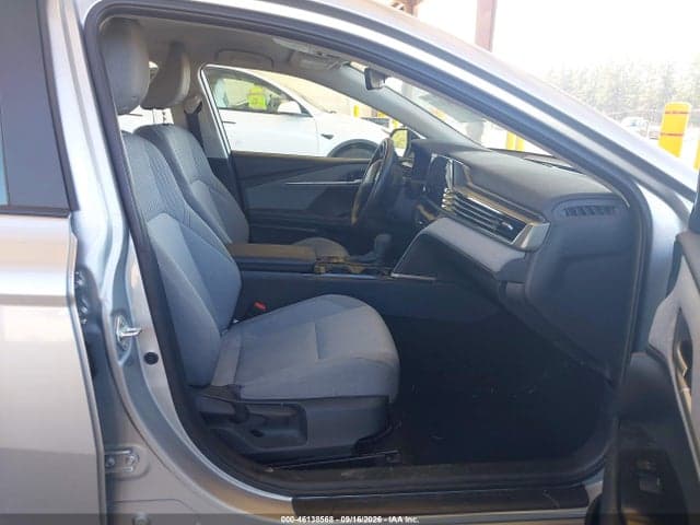 2025 TOYOTA CAMRY LE 5