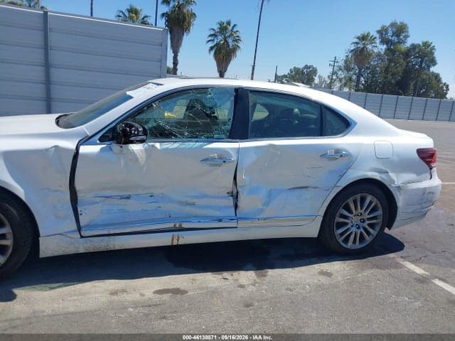 2017 LEXUS LS 460 6