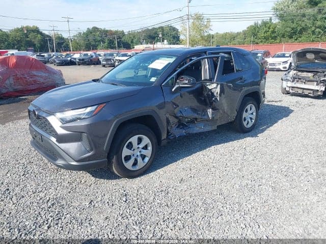 2024 TOYOTA RAV4 LE 2