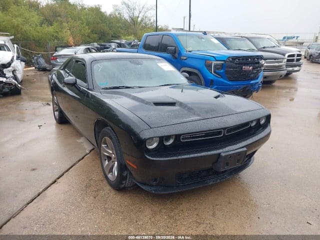 2018 DODGE CHALLENGER SXT 1