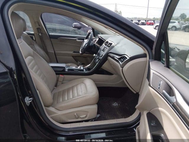 2017 FORD FUSION SE 5