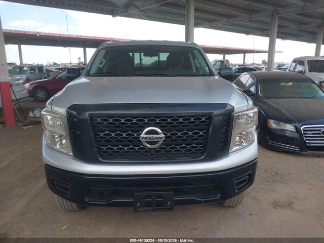 2017 NISSAN TITAN S 10