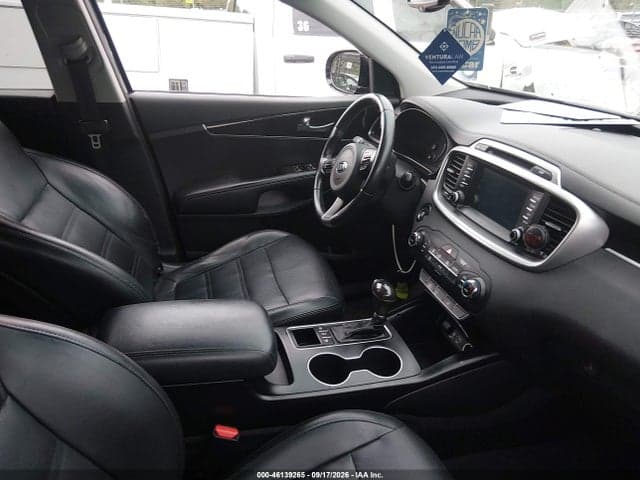 2017 KIA SORENTO 2.4L LX 5