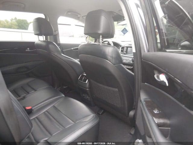 2017 KIA SORENTO 2.4L LX 8