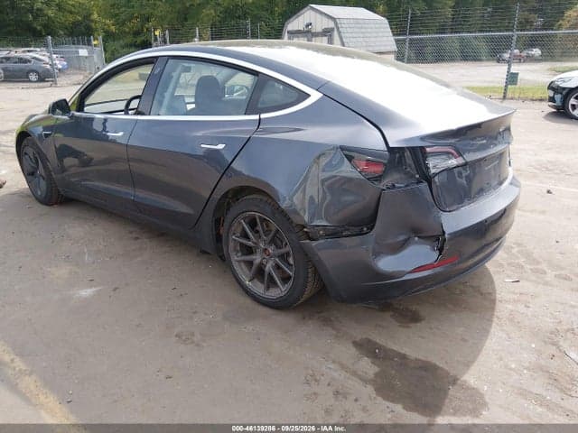 2018 TESLA MODEL 3 LONG RANGE/PERFORMANCE 3