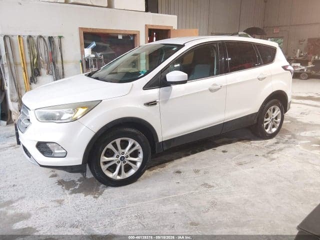 2017 FORD ESCAPE SE 2