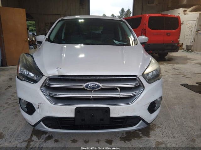 2017 FORD ESCAPE SE 12