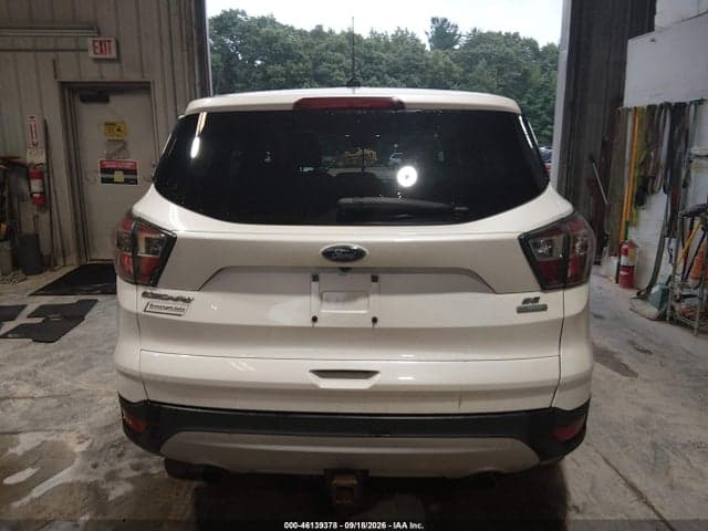 2017 FORD ESCAPE SE 16