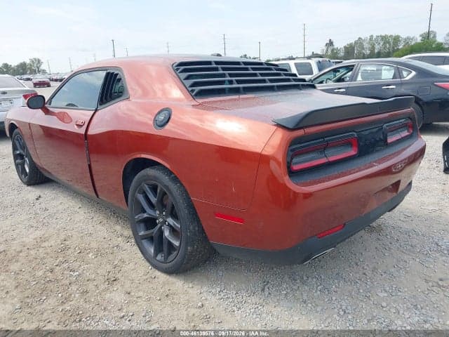 2022 DODGE CHALLENGER SXT 3