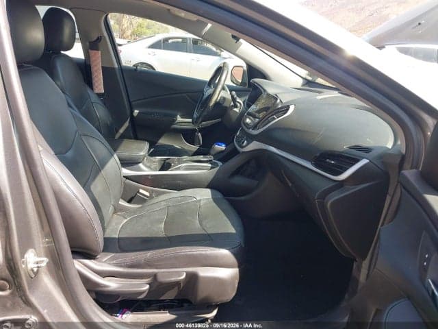2017 CHEVROLET VOLT LT 5