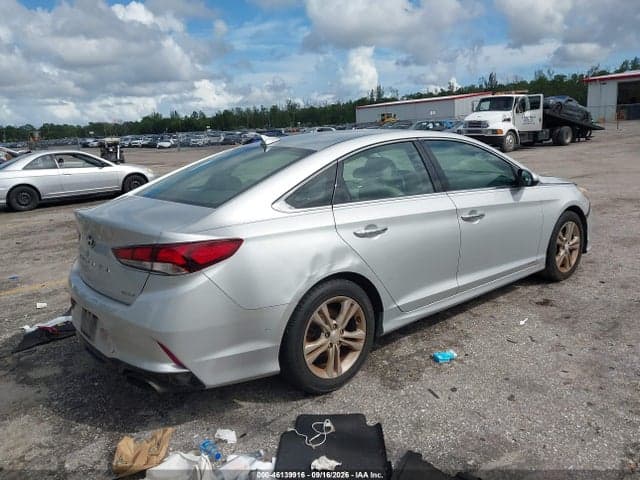 2018 HYUNDAI SONATA LIMITED 4