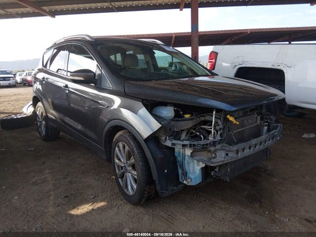 2017 FORD ESCAPE TITANIUM 1