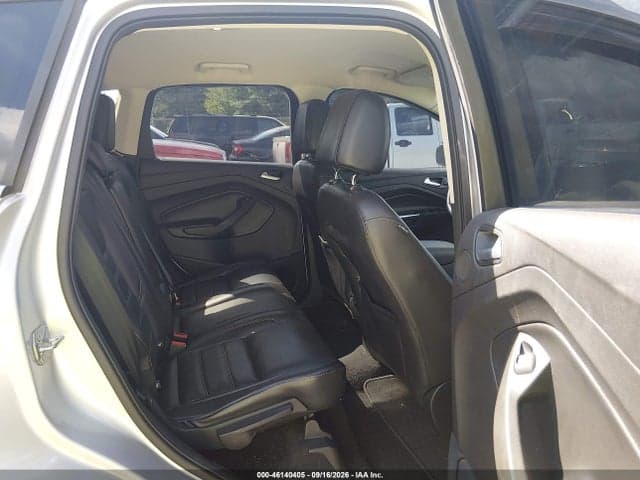 2017 FORD ESCAPE TITANIUM 8