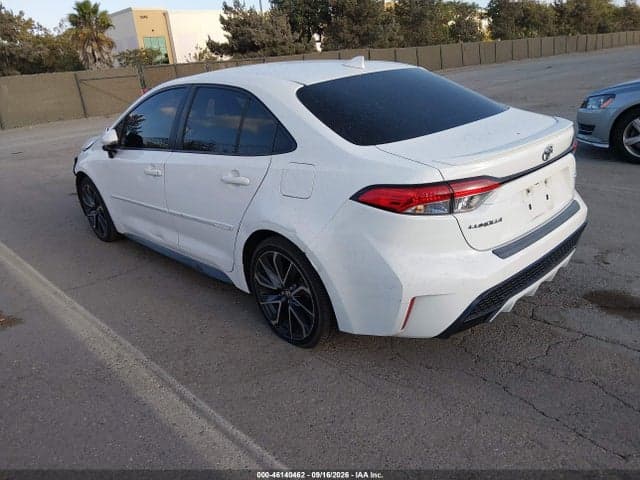 2020 TOYOTA COROLLA SE 3