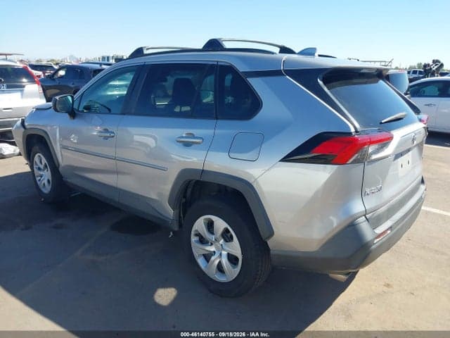 2019 TOYOTA RAV4 LE 3
